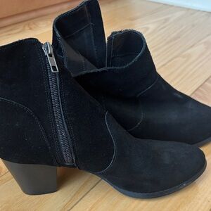 Urban Outfitters Black Ankle Booties